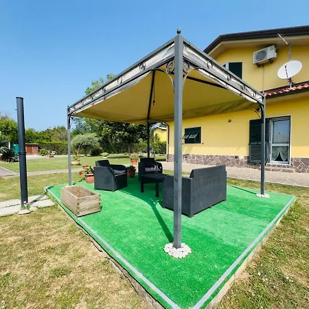- Rustic Charm With Garden & Pool - Σπίτι διακοπών Καρράρα