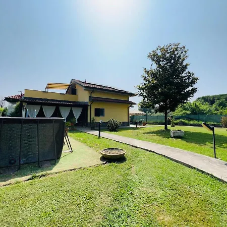 - Rustic Charm With Garden & Pool - * Carrara